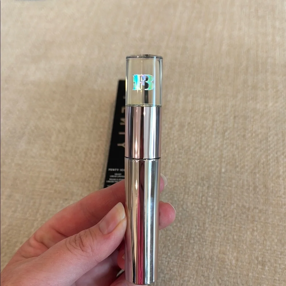NWT Fenty Icon Velvet Liquid Lipstick in Fashion Fiend